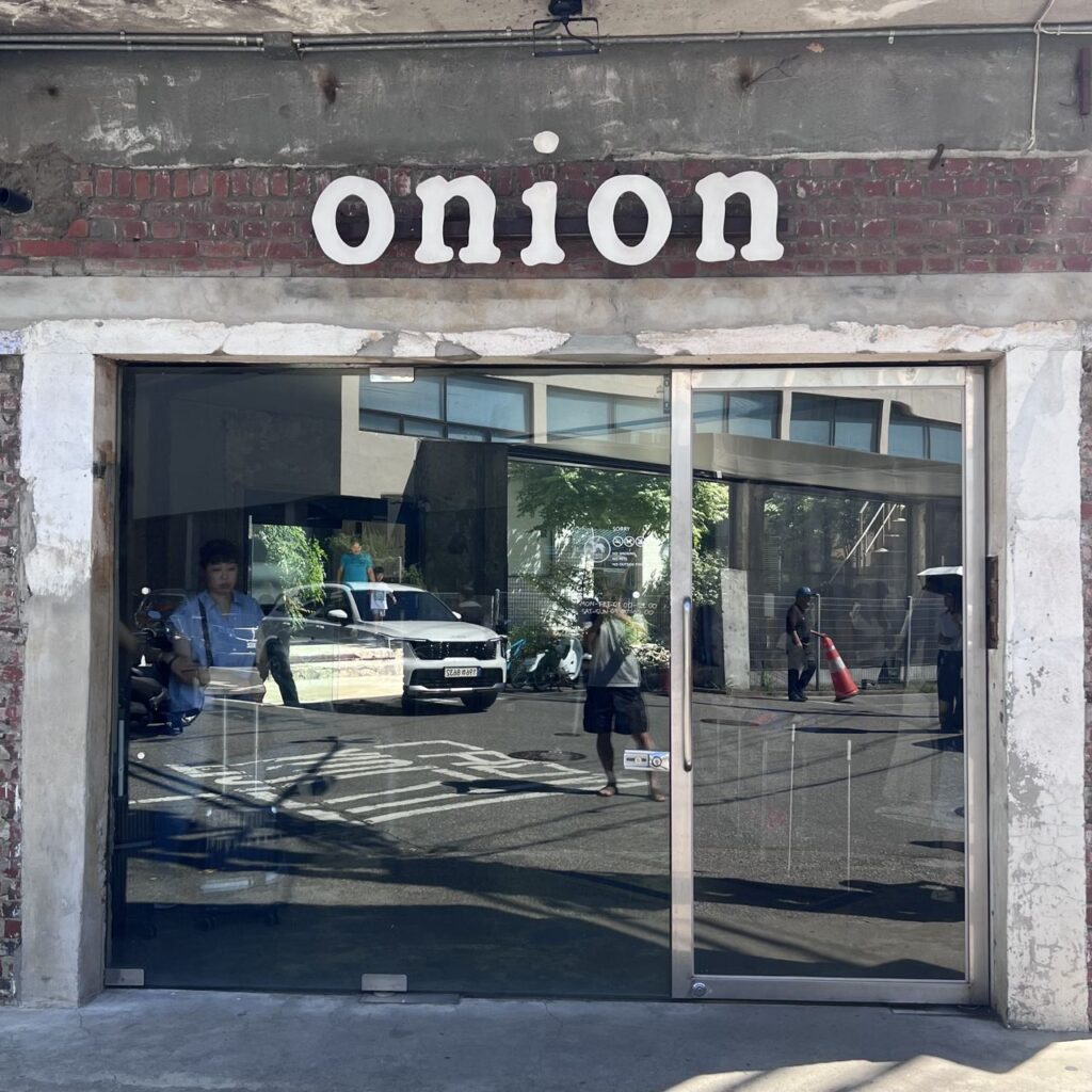 cafe onion 聖水店